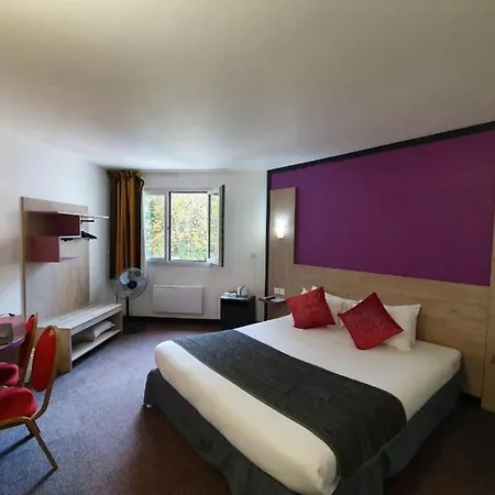 Kyriad Fargeau Ponthierry - Apollonia Hotel Saint-Fargeau-Ponthierry