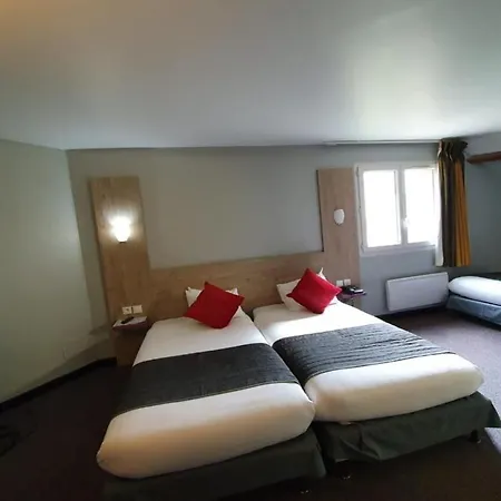 Kyriad Fargeau Ponthierry - Apollonia 3* Saint-Fargeau-Ponthierry