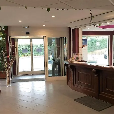 Hotel Kyriad Fargeau Ponthierry - Apollonia 3*