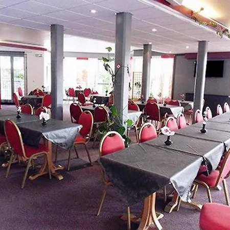 Kyriad Fargeau Ponthierry - Apollonia Hotel Saint-Fargeau-Ponthierry