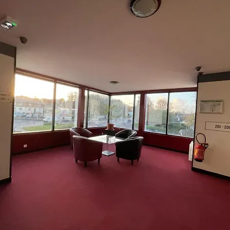Hotel Kyriad Fargeau Ponthierry - Apollonia