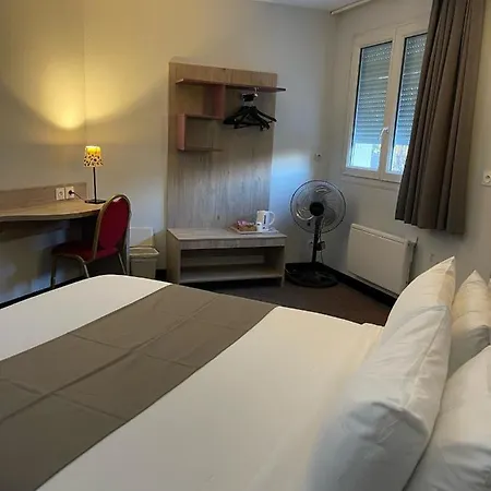 Hotel Kyriad Fargeau Ponthierry - Apollonia 3*