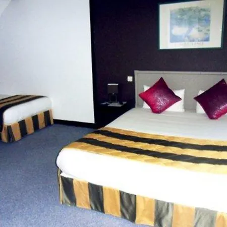 Kyriad Fargeau Ponthierry - Apollonia 3* Saint-Fargeau-Ponthierry