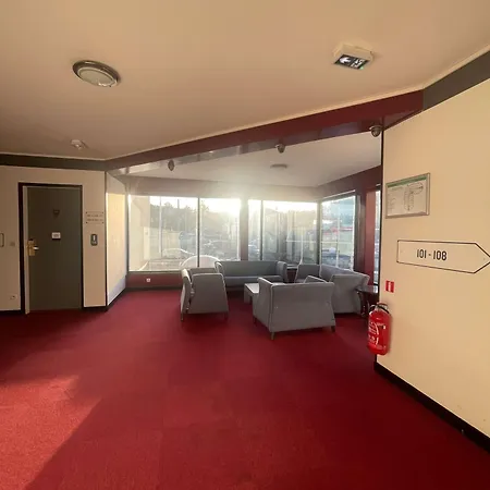 Hotel Kyriad Fargeau Ponthierry - Apollonia 3*