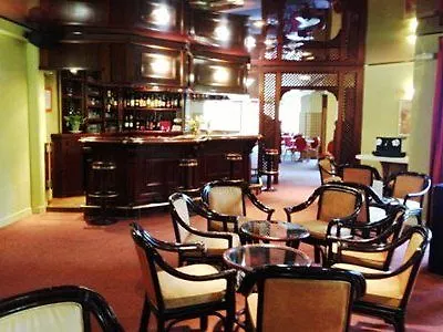 Kyriad Fargeau Ponthierry - Apollonia Hotel Saint-Fargeau-Ponthierry