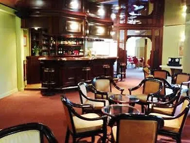 Kyriad Fargeau Ponthierry - Apollonia Hotel Saint-Fargeau-Ponthierry